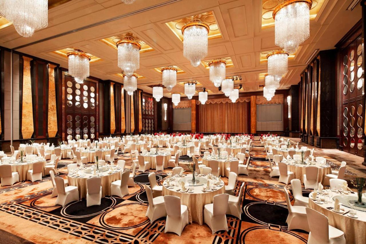 Sheraton Shenzhen Futian Hotel Exterior photo