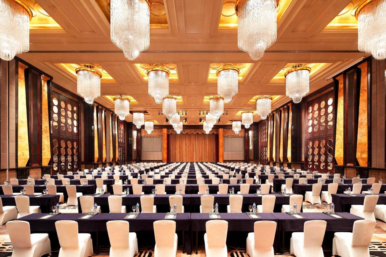 Sheraton Shenzhen Futian Hotel Exterior photo